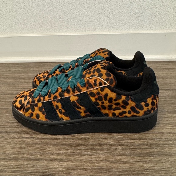 adidas Shoes - Adidas Wmns Campus 00s 'Cheetah Pack - Collegiate Green' sz 10